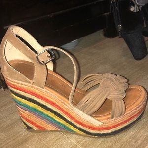 Rainbow wedges